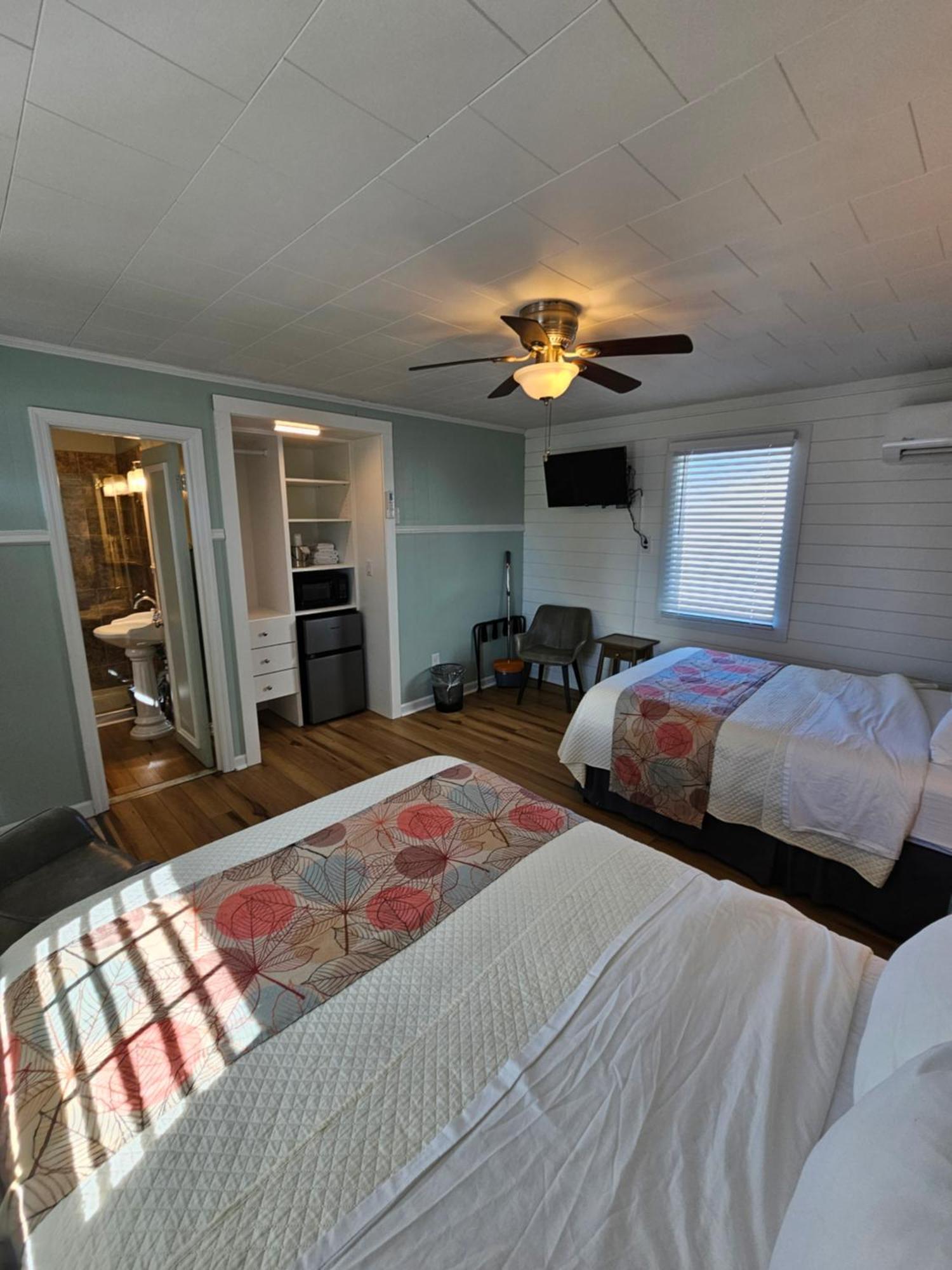 Island Guesthouse And Motel Obx Manteo Esterno foto